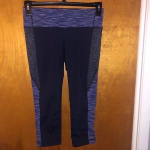 Athleta Cropped Leggings